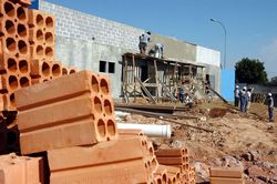 corte e dobra de aço para construção civil